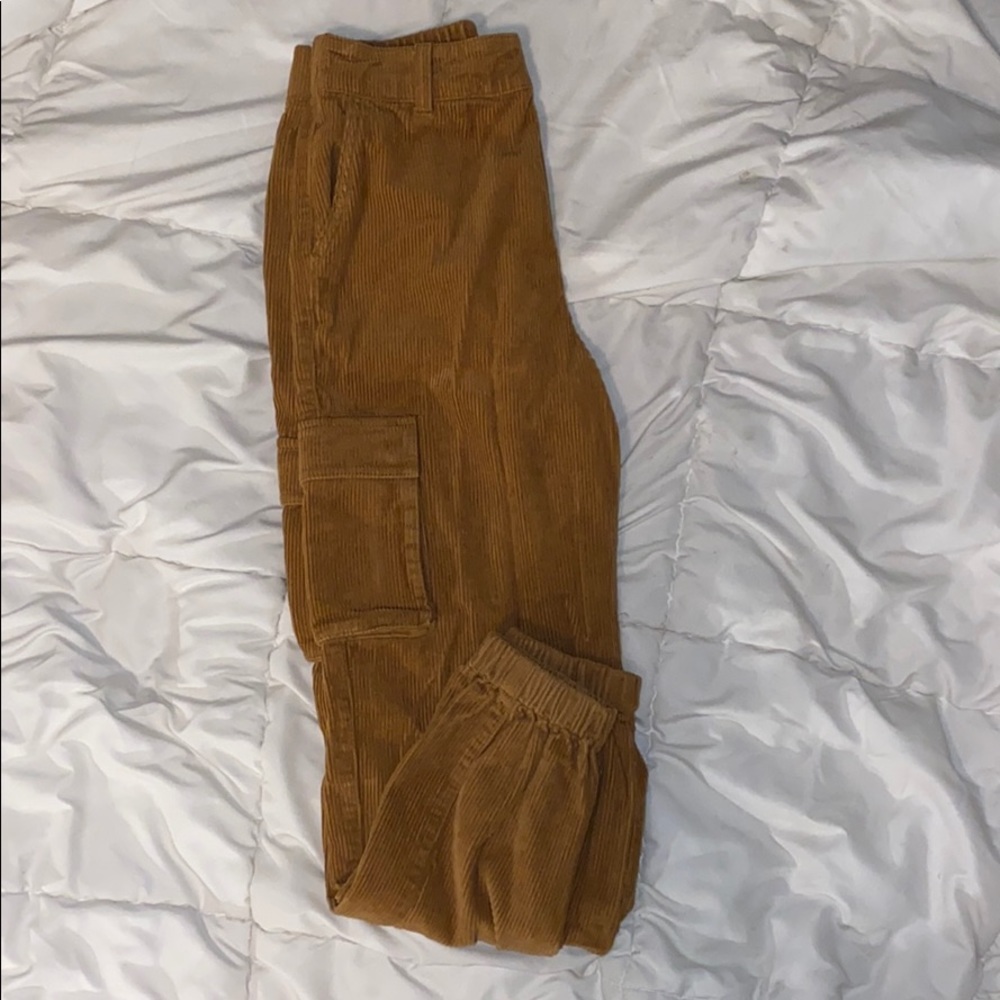 High waisted corduroy utility pants